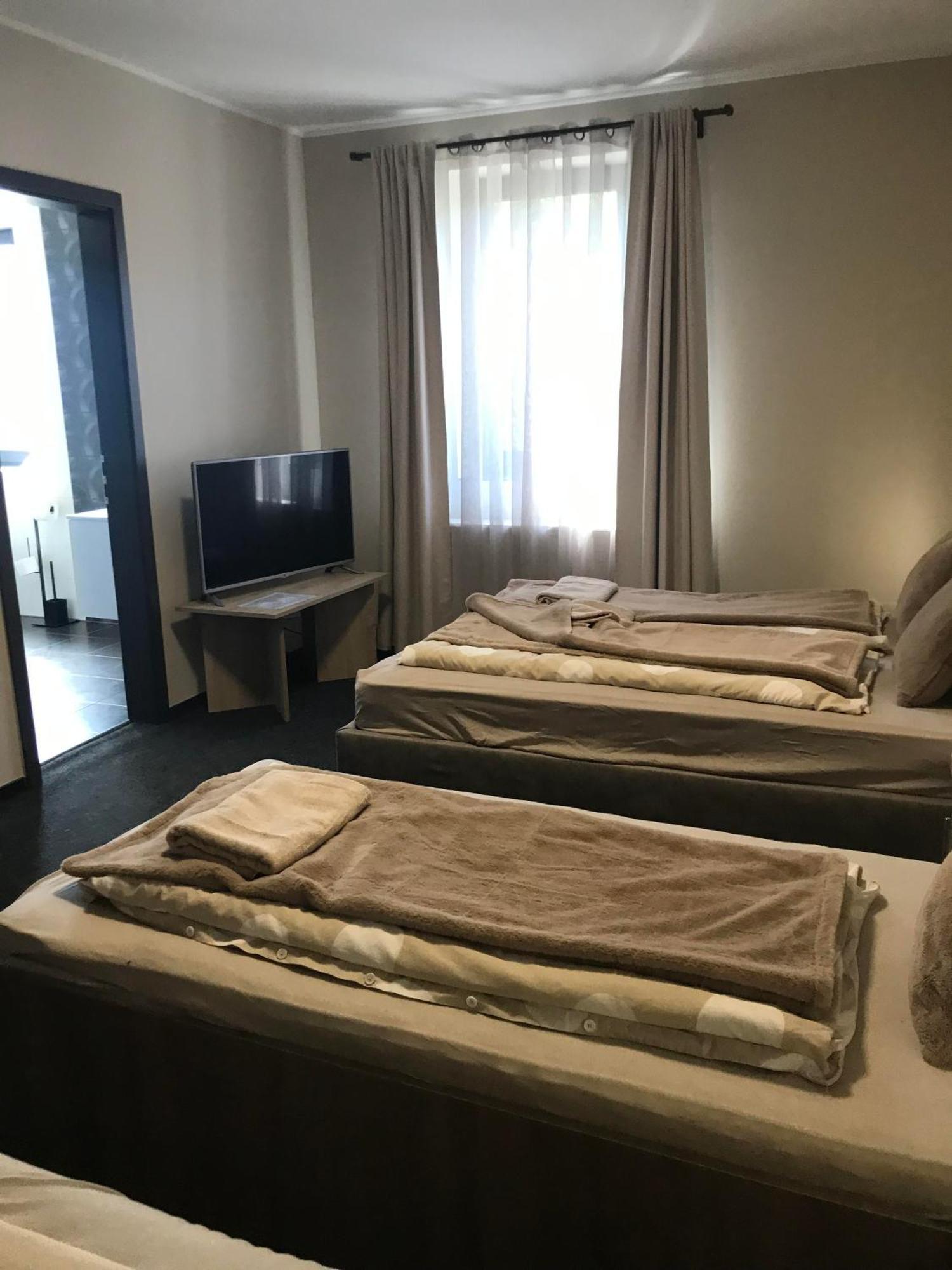 4 Haloszobas Pihenj Meg Vendeghaz Nyiregyhaza Bagian luar foto